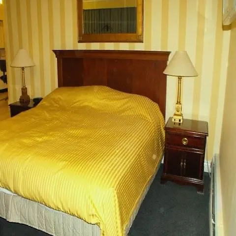 Island Travel Inn Victoria Hotel